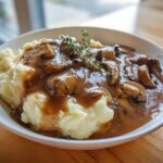 Vegan gravy mushroom
